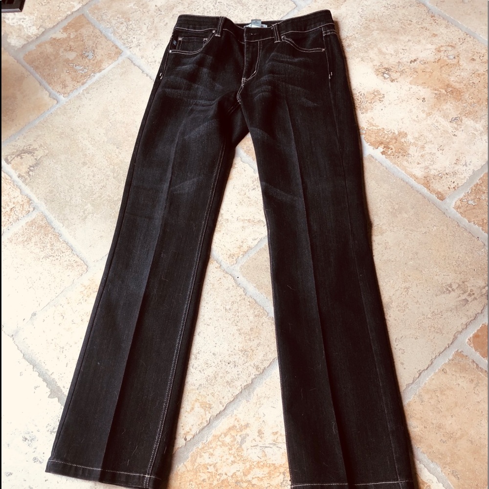 🤠🎸TIME TO GO WITH THESE WHBM BLACK JEANS💋